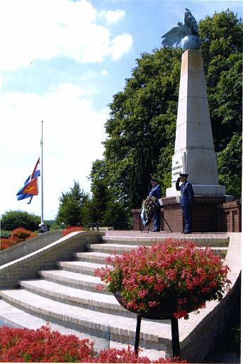 1986 MONUMENT.JPG